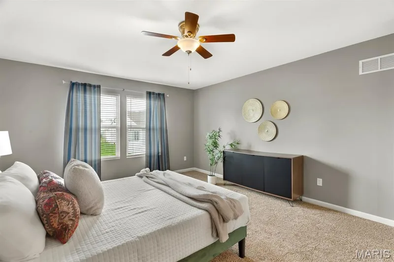 3121 Grace Hill Drive, Lake St. Louis, MO 63367 — listing photo 19 of 37