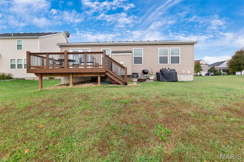 3121 Grace Hill Drive, Lake St. Louis, MO 63367 — listing photo 31 of 37