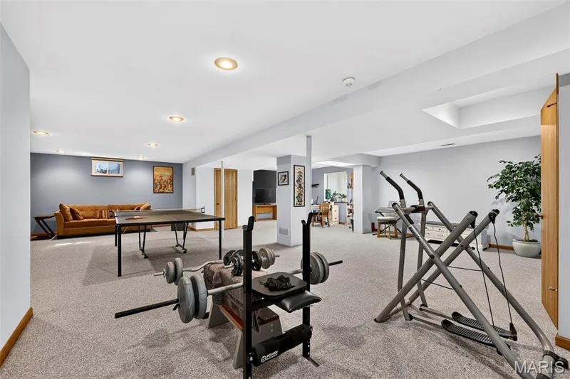 120 Oak Valley Drive, St Peters, MO 63376 — listing photo 23 of 35