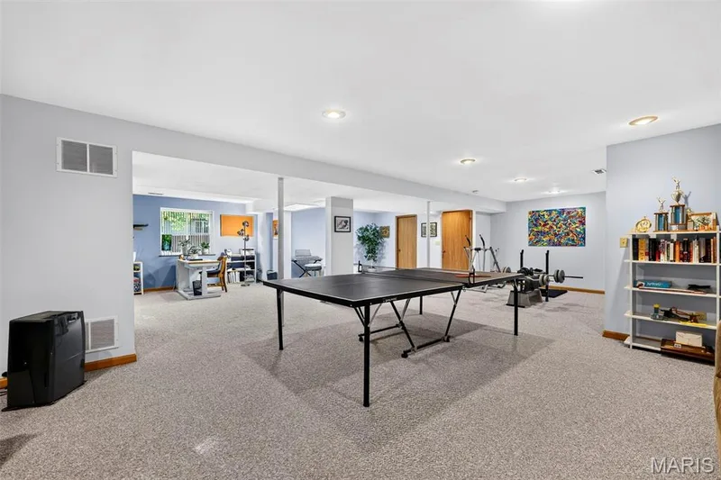 120 Oak Valley Drive, St Peters, MO 63376 — listing photo 24 of 35