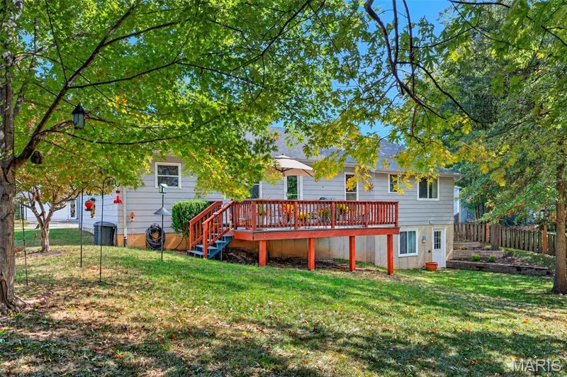 120 Oak Valley Drive, St Peters, MO 63376 — listing photo 31 of 35