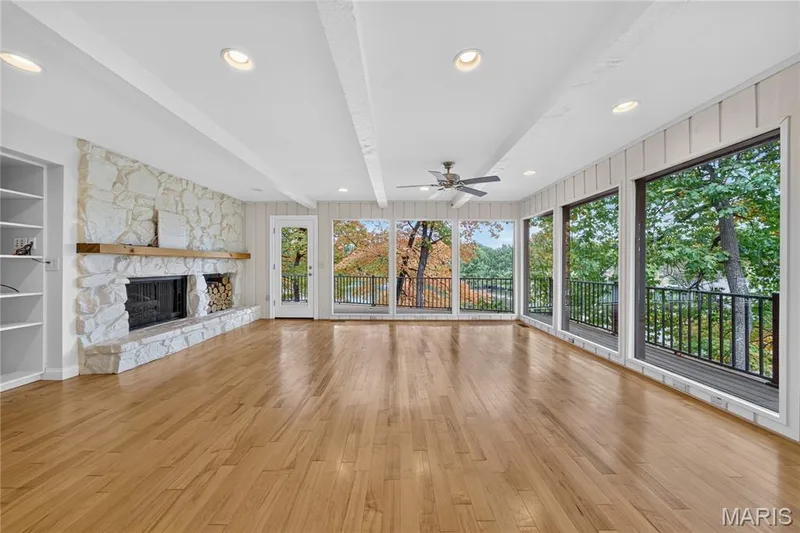 2 Lakeview Court, Lake St. Louis, MO 63367 — listing photo 11 of 40