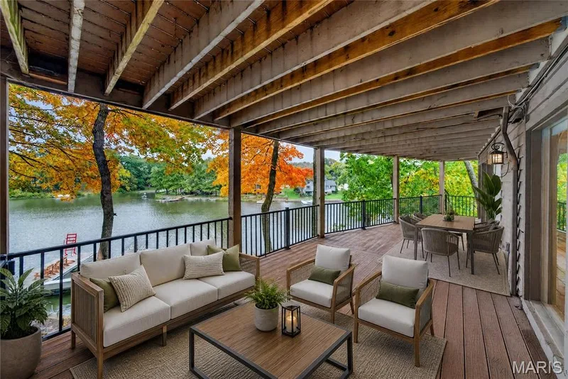 AI Staged deck — 2 Lakeview Court, Lake St. Louis, MO 63367