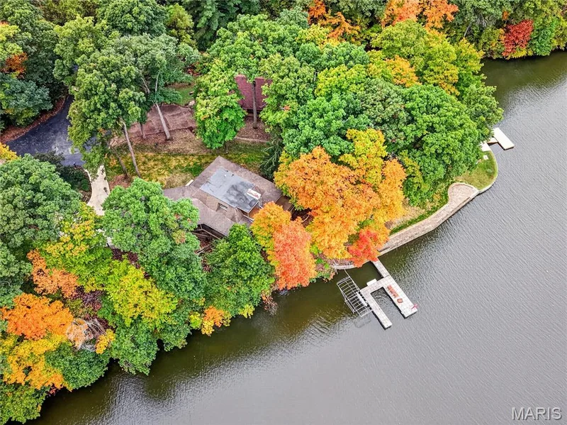2 Lakeview Court, Lake St. Louis, MO 63367 — listing photo 31 of 40