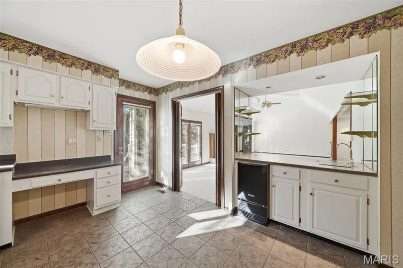 741 Cedar Field Court, Chesterfield, MO 63017 — listing photo 24 of 56