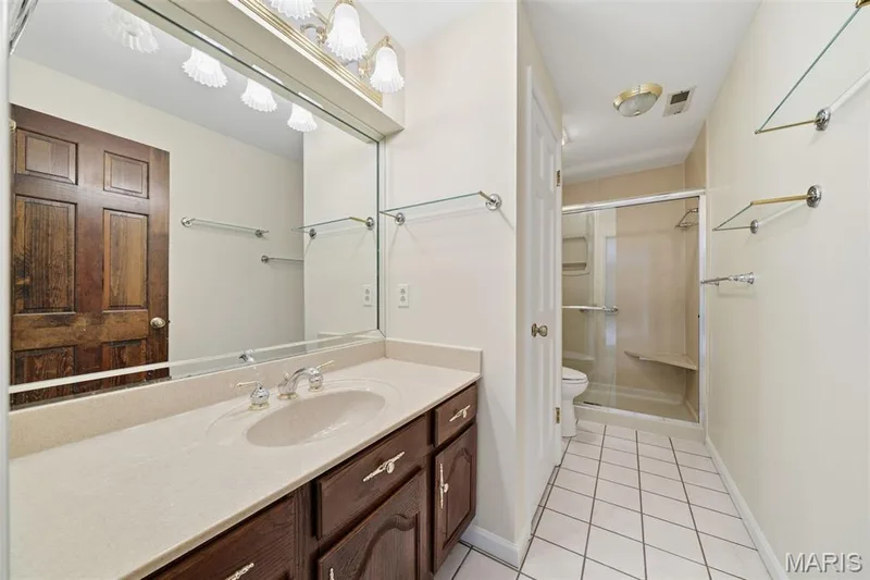 741 Cedar Field Court, Chesterfield, MO 63017 — listing photo 32 of 56