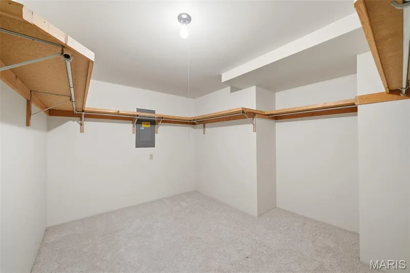 741 Cedar Field Court, Chesterfield, MO 63017 — listing photo 37 of 56