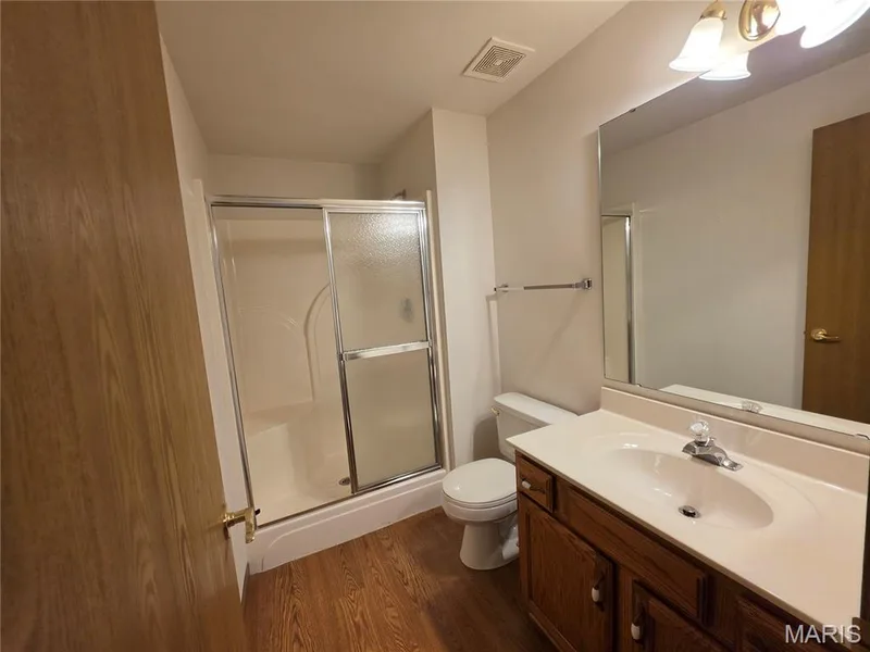 189 Southern Oaks Drive, St Charles, MO 63303 — listing photo 22 of 33