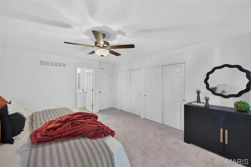 4018 Barretts Creek Drive, St Charles, MO 63301 — listing photo 20 of 32