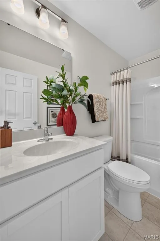 4018 Barretts Creek Drive, St Charles, MO 63301 — listing photo 26 of 32