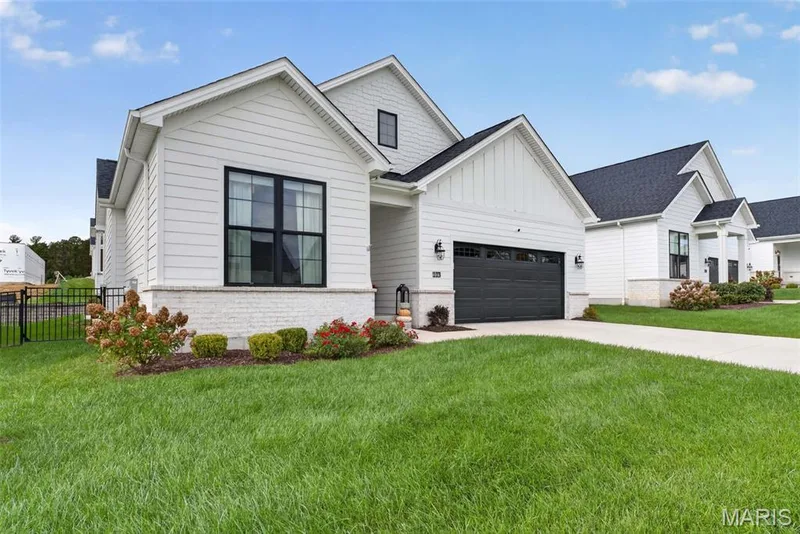 103 Haven Ridge Court, Dardenne Prairie, MO 63368 — listing photo 3 of 55