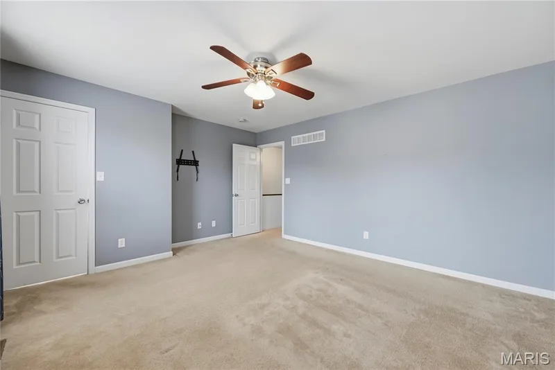 305 Willott Square Drive, St Peters, MO 63376 — listing photo 31 of 60