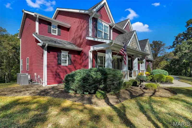 715 Madison Valley, Wildwood, MO 63005 — listing photo 3 of 81