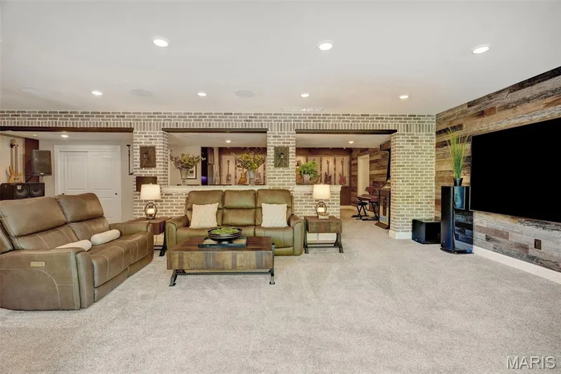715 Madison Valley, Wildwood, MO 63005 — listing photo 58 of 81
