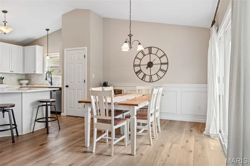 111 Wyndcrest Court, Lake St. Louis, MO 63367 — listing photo 9 of 39
