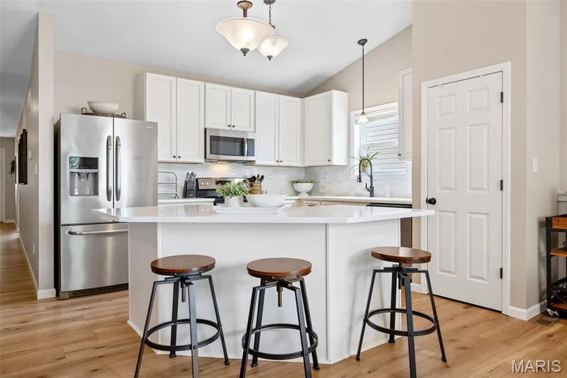 111 Wyndcrest Court, Lake St. Louis, MO 63367 — listing photo 11 of 39