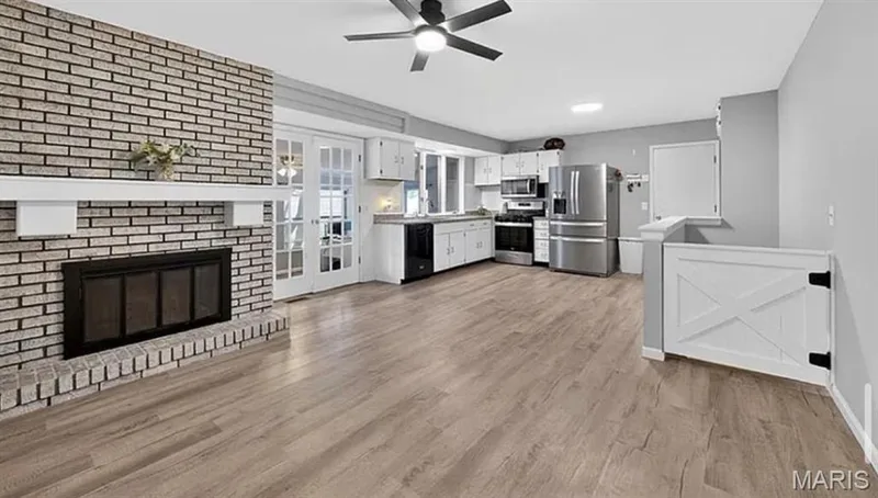 2 Country Farm Boulevard, St Peters, MO 63376 — listing photo 6 of 28