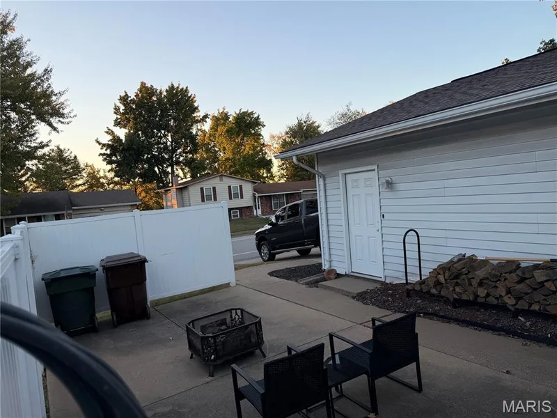 2 Country Farm Boulevard, St Peters, MO 63376 — listing photo 26 of 28