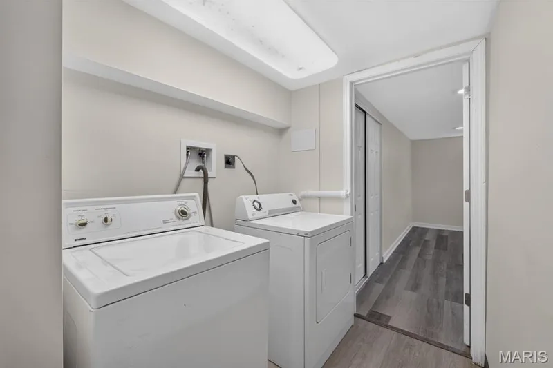 Basement laundry — 27 Lillian Drive, St Charles, MO 63304