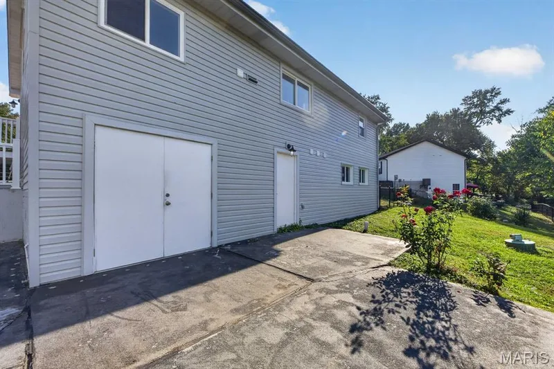 Storage area — 27 Lillian Drive, St Charles, MO 63304