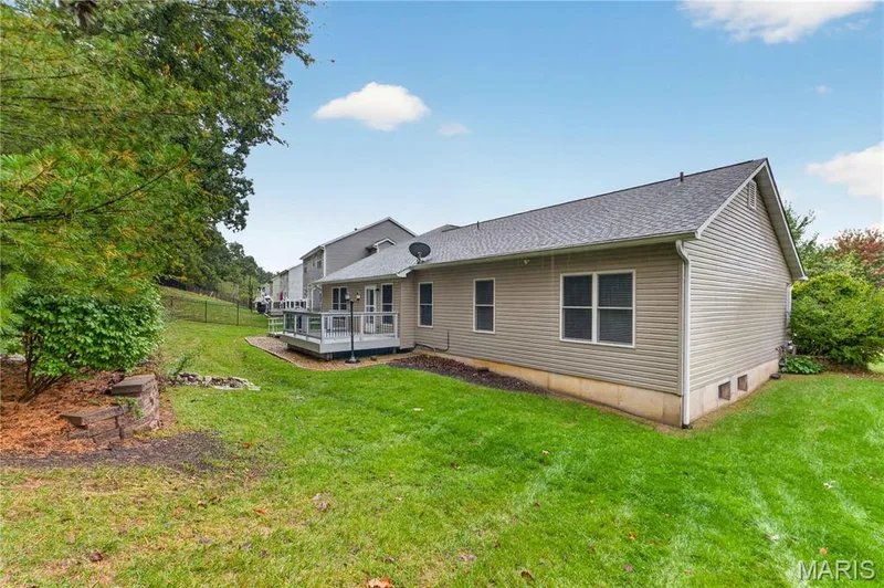 410 English Manor Drive, Wentzville, MO 63385 — listing photo 42 of 44