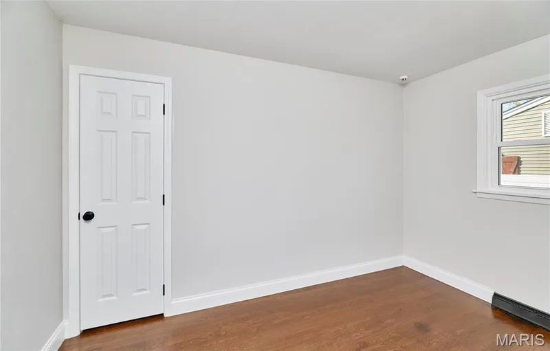 225 N Duchesne Drive, St Charles, MO 63301 — listing photo 26 of 53
