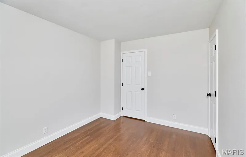225 N Duchesne Drive, St Charles, MO 63301 — listing photo 28 of 53