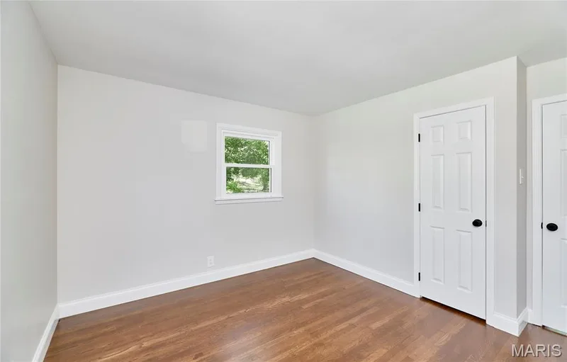 225 N Duchesne Drive, St Charles, MO 63301 — listing photo 32 of 53