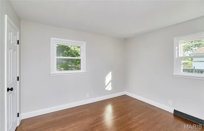 225 N Duchesne Drive, St Charles, MO 63301 — listing photo 38 of 53