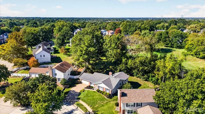 2057 Setters Hill Court, Chesterfield, MO 63017 — listing photo 38 of 38