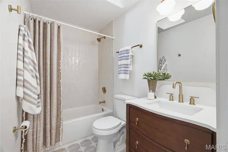 Second full bathroom upstairs — 2414 Tuckahoe Circle, O'Fallon, MO 63368