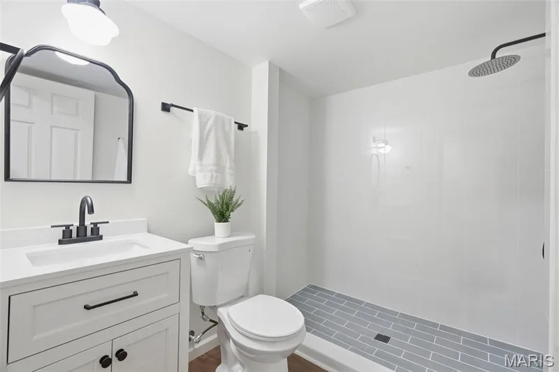 Third full bathroom in basement — 2414 Tuckahoe Circle, O'Fallon, MO 63368