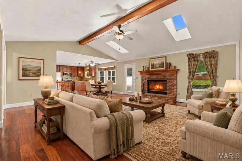 2153 Autumn Wood Drive, St Charles, MO 63303 — listing photo 6 of 61
