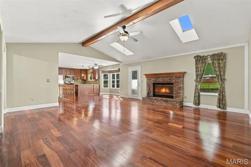 2153 Autumn Wood Drive, St Charles, MO 63303 — listing photo 7 of 61