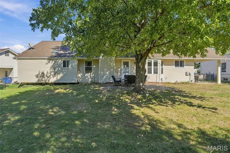 2153 Autumn Wood Drive, St Charles, MO 63303 — listing photo 45 of 61