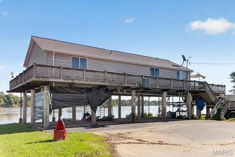 69 Weule Boat Harbor, St Charles, MO 63301 — listing photo 4 of 71