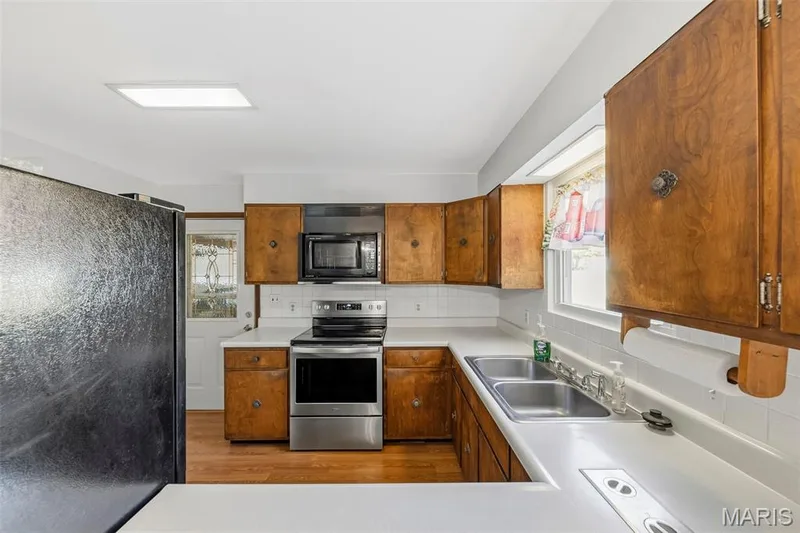 9 Pedrotti Lane, O'Fallon, MO 63366 — listing photo 21 of 71