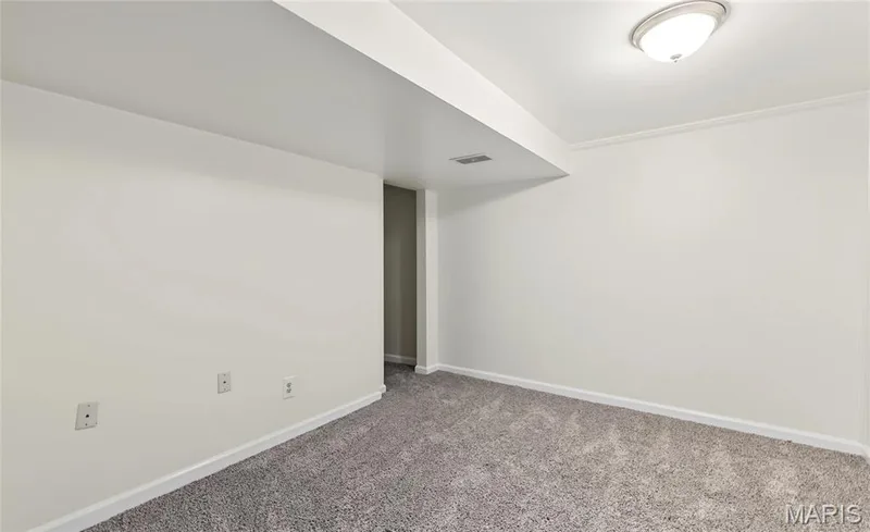 908 Barton Place, St Charles, MO 63301 — listing photo 34 of 43