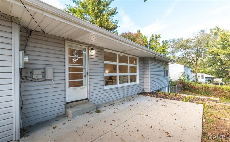 908 Barton Place, St Charles, MO 63301 — listing photo 39 of 43