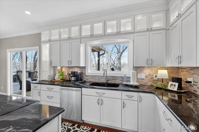 16547 Lancaster Estates Drive, Wildwood, MO 63040 — listing photo 18 of 51
