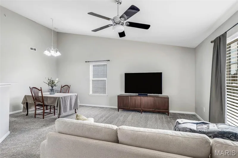 668 Homerun Drive, O'Fallon, MO 63366 — listing photo 2 of 31