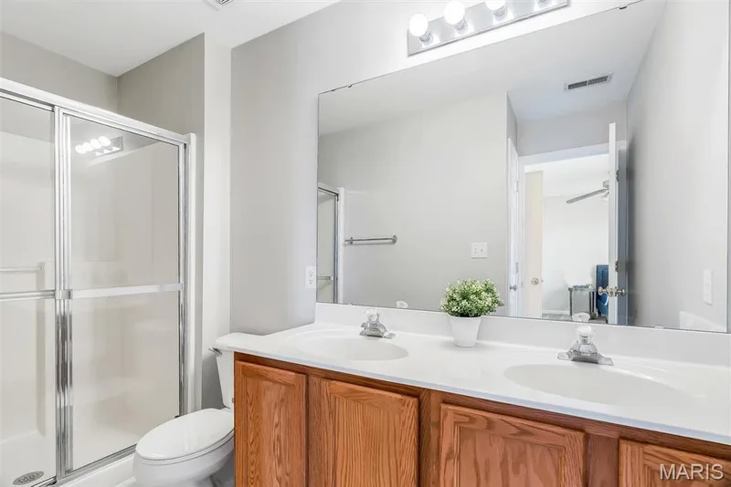 668 Homerun Drive, O'Fallon, MO 63366 — listing photo 19 of 31