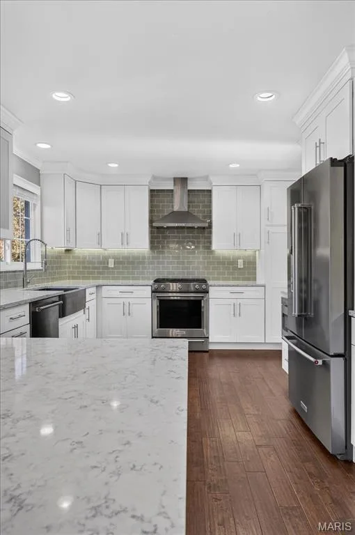 16162 Port Of Nantucket Drive, Wildwood, MO 63040 — listing photo 7 of 57