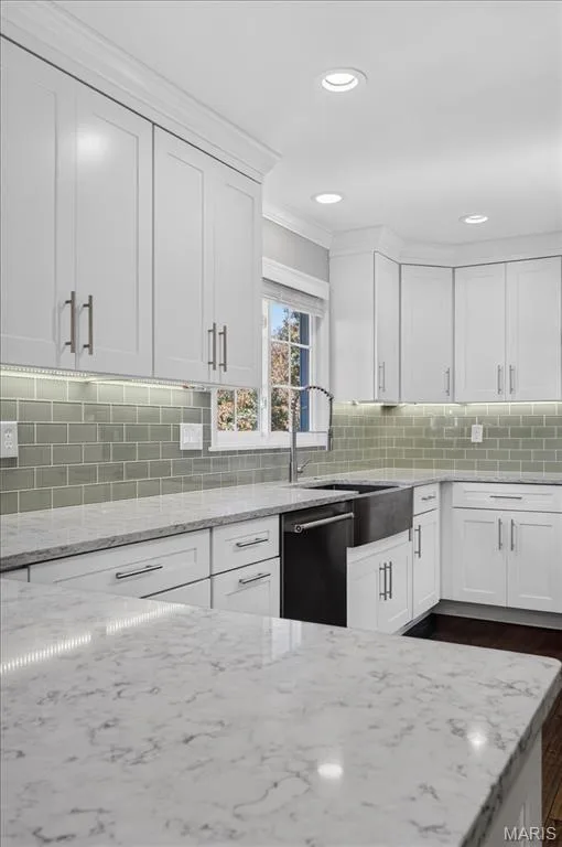 16162 Port Of Nantucket Drive, Wildwood, MO 63040 — listing photo 27 of 57