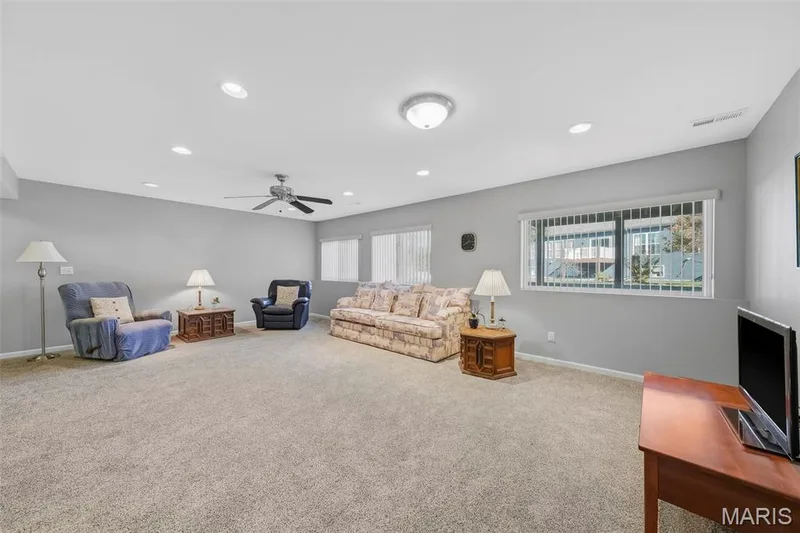 225 Pierce View Circle, Wentzville, MO 63385 — listing photo 24 of 39