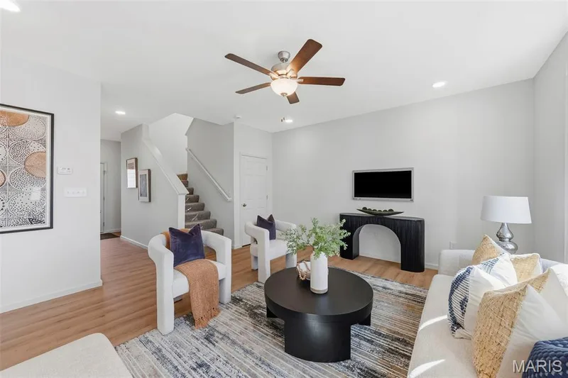 2994 Memphis Street, St Charles, MO 63301 — listing photo 6 of 45