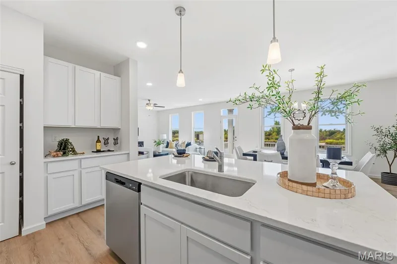 2994 Memphis Street, St Charles, MO 63301 — listing photo 16 of 45
