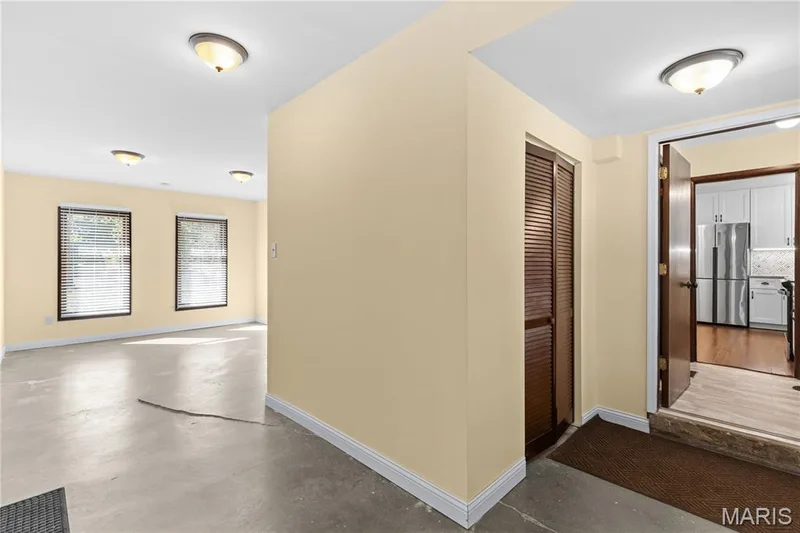 HUGE workshop, hobby area, craft room, play room, studio, media room, you choose! — 15 Bridlewood Drive, Lake St. Louis, MO 63367