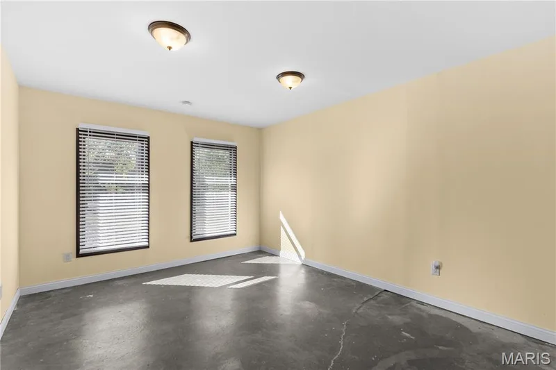 HUGE workshop, hobby area, craft room, play room, studio, media room, you choose! — 15 Bridlewood Drive, Lake St. Louis, MO 63367
