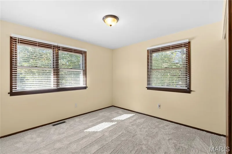 Bedroom #3 — 15 Bridlewood Drive, Lake St. Louis, MO 63367